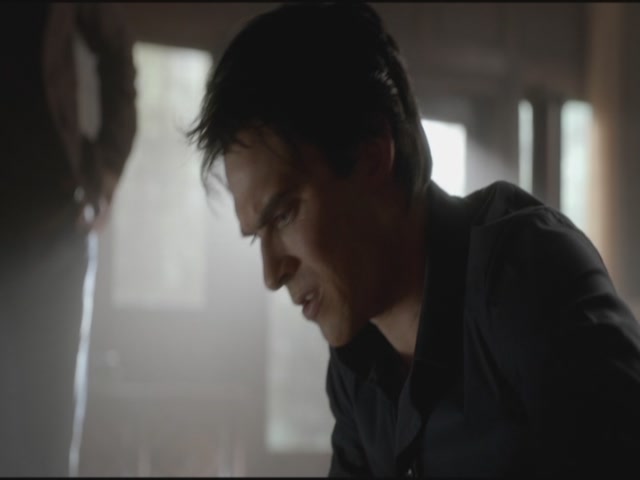 VampireDiariesWorld-dot-org-S3TVD_3x18TheMurderOfOne0465.jpg