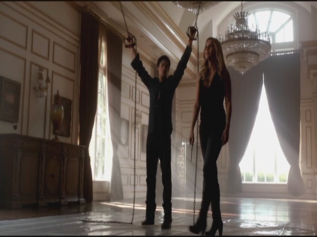 VampireDiariesWorld-dot-org-S3TVD_3x18TheMurderOfOne0601.jpg