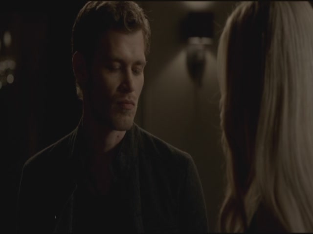 VampireDiariesWorld-dot-org-S3TVD_3x18TheMurderOfOne1984.jpg