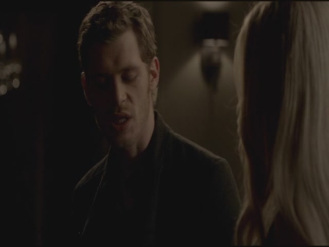 VampireDiariesWorld-dot-org-S3TVD_3x18TheMurderOfOne1985.jpg