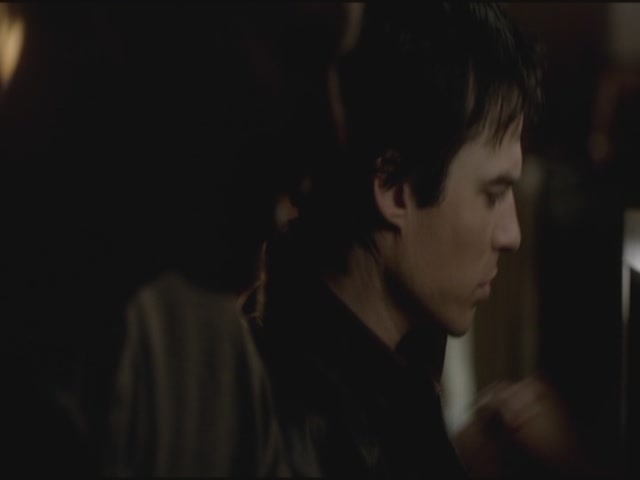 VampireDiariesWorld-dot-org-S3TVD_3x18TheMurderOfOne2203.jpg