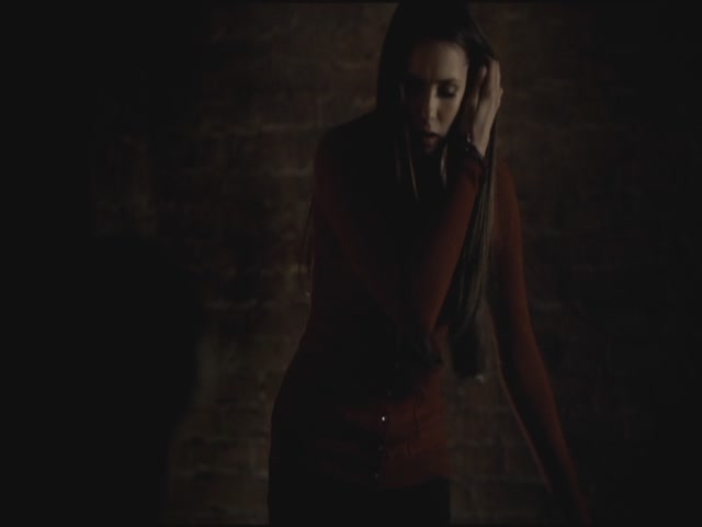 VampireDiariesWorld-dot-org-S3TVD_3x19HeartOfDarkness0077.jpg