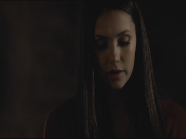 VampireDiariesWorld-dot-org-S3TVD_3x19HeartOfDarkness0106.jpg