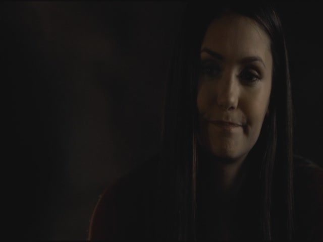 VampireDiariesWorld-dot-org-S3TVD_3x19HeartOfDarkness0117.jpg