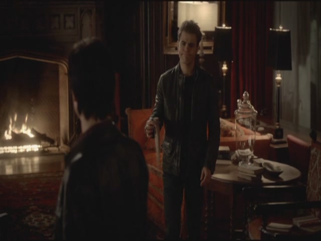 VampireDiariesWorld-dot-org-S3TVD_3x19HeartOfDarkness0131.jpg