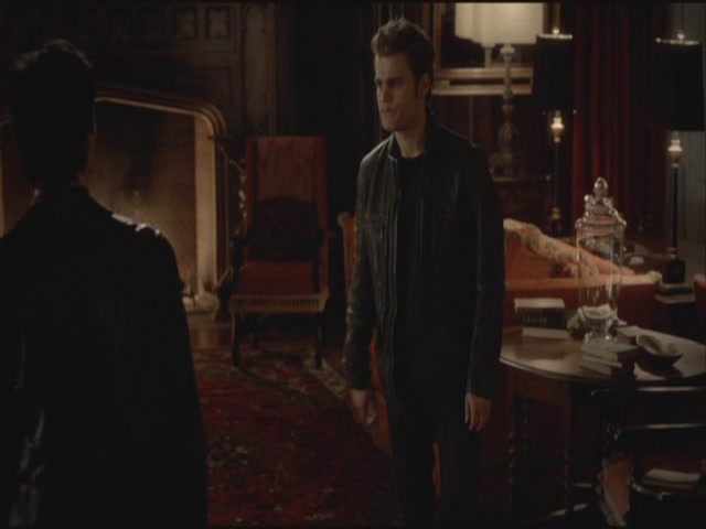 VampireDiariesWorld-dot-org-S3TVD_3x19HeartOfDarkness0132.jpg