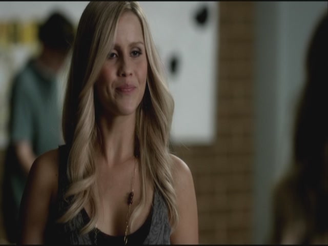 VampireDiariesWorld-dot-org-S3TVD_3x19HeartOfDarkness0214.jpg