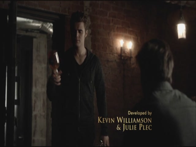 VampireDiariesWorld-dot-org-S3TVD_3x19HeartOfDarkness0313.jpg