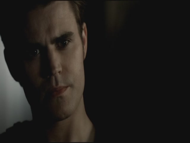 VampireDiariesWorld-dot-org-S3TVD_3x19HeartOfDarkness0384.jpg