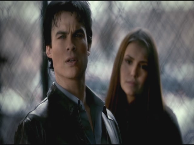 VampireDiariesWorld-dot-org-S3TVD_3x19HeartOfDarkness0396.jpg