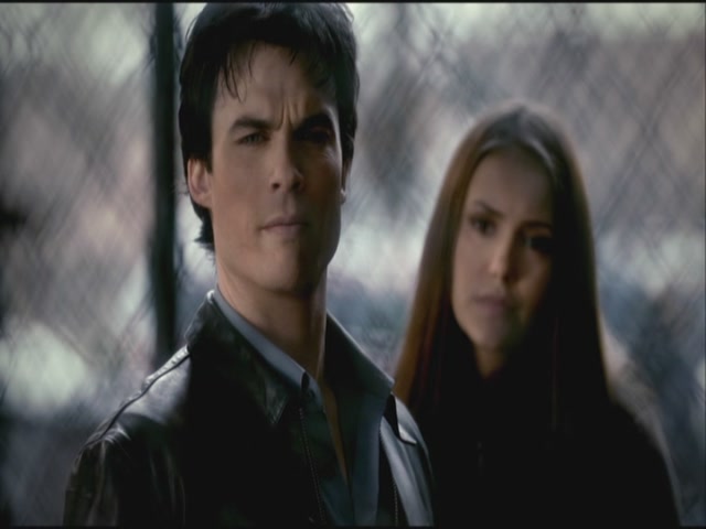 VampireDiariesWorld-dot-org-S3TVD_3x19HeartOfDarkness0397.jpg