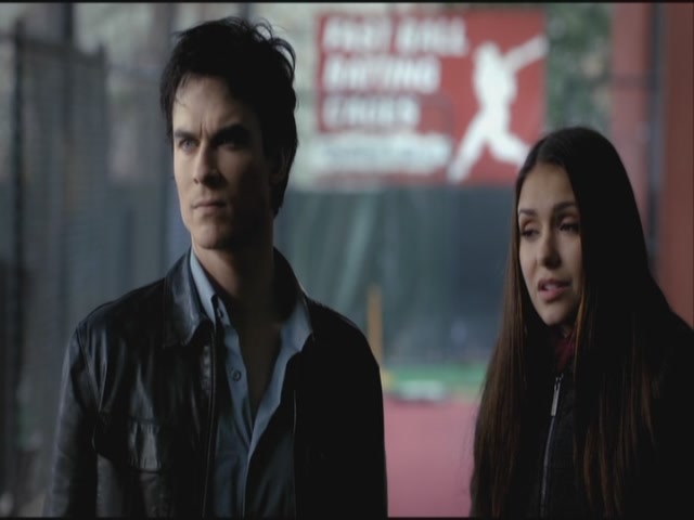 VampireDiariesWorld-dot-org-S3TVD_3x19HeartOfDarkness0435.jpg