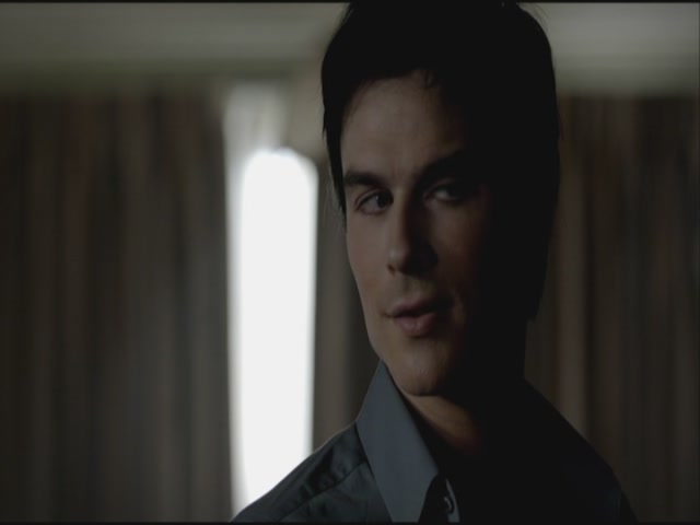 VampireDiariesWorld-dot-org-S3TVD_3x19HeartOfDarkness0526.jpg