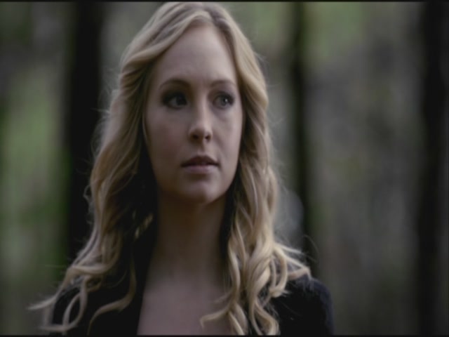 VampireDiariesWorld-dot-org-S3TVD_3x19HeartOfDarkness0590.jpg