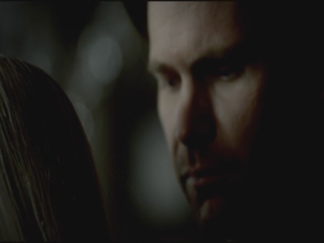 VampireDiariesWorld-dot-org-S3TVD_3x20DoNotGoGentle0138.jpg