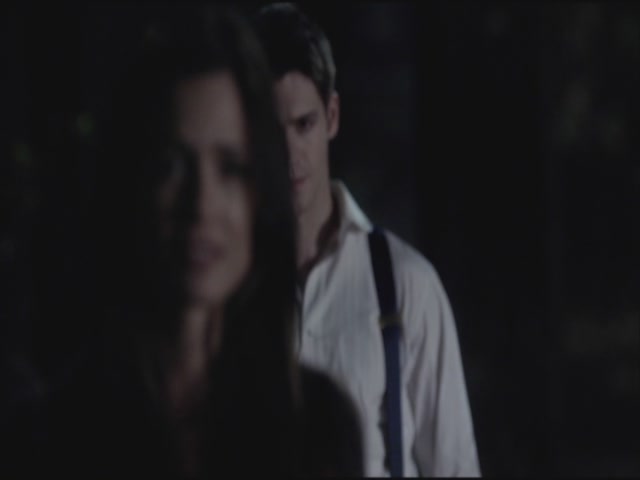 VampireDiariesWorld-dot-org-S3TVD_3x20DoNotGoGentle1779.jpg