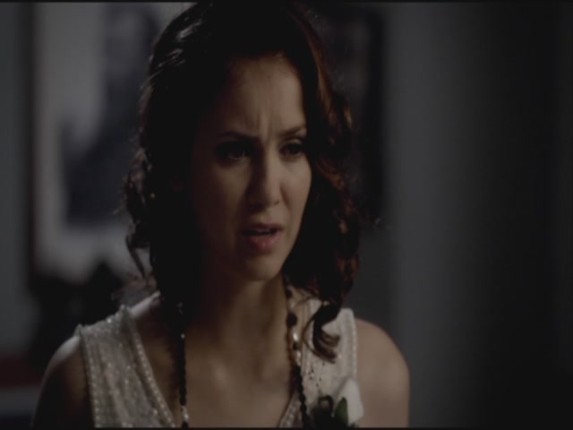 VampireDiariesWorld-dot-org-S3TVD_3x20DoNotGoGentle1964.jpg