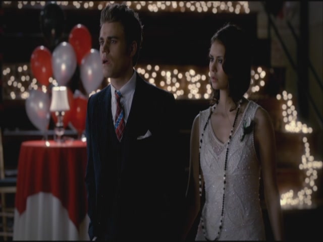 VampireDiariesWorld-dot-org-S3TVD_3x20DoNotGoGentle1993.jpg