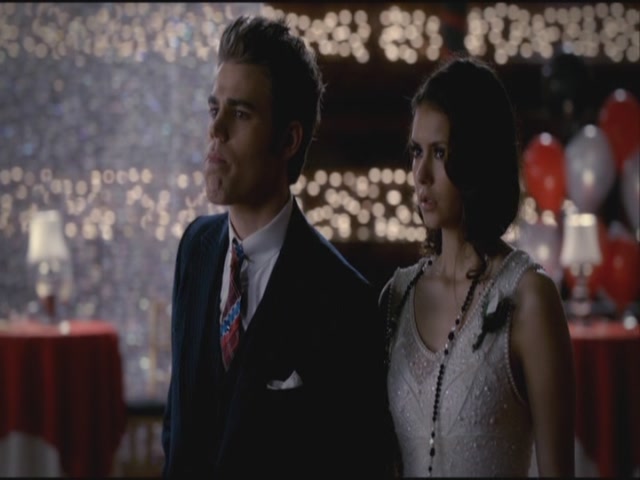 VampireDiariesWorld-dot-org-S3TVD_3x20DoNotGoGentle1996.jpg