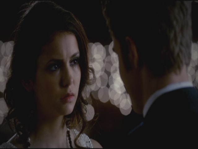 VampireDiariesWorld-dot-org-S3TVD_3x20DoNotGoGentle2009.jpg