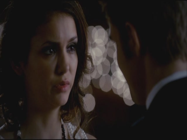 VampireDiariesWorld-dot-org-S3TVD_3x20DoNotGoGentle2026.jpg