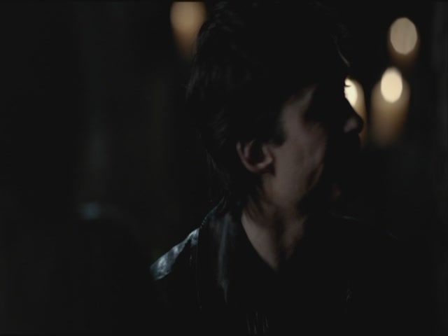 VampireDiariesWorld-dot-org-S3TVD_3x20DoNotGoGentle2094.jpg