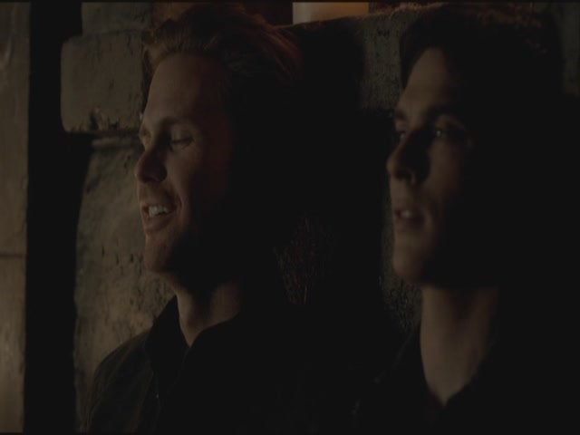 VampireDiariesWorld-dot-org-S3TVD_3x20DoNotGoGentle2126.jpg