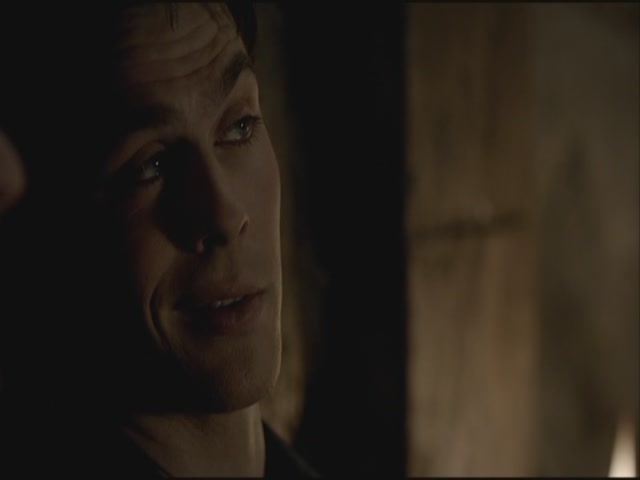 VampireDiariesWorld-dot-org-S3TVD_3x20DoNotGoGentle2140.jpg