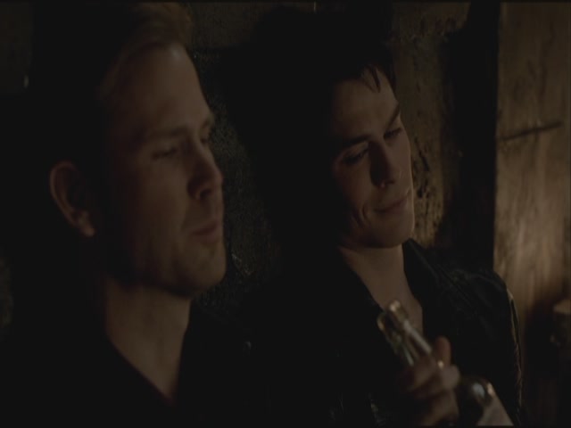 VampireDiariesWorld-dot-org-S3TVD_3x20DoNotGoGentle2148.jpg