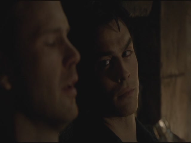 VampireDiariesWorld-dot-org-S3TVD_3x20DoNotGoGentle2150.jpg