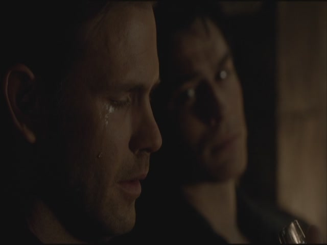 VampireDiariesWorld-dot-org-S3TVD_3x20DoNotGoGentle2161.jpg