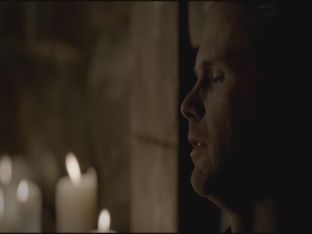 VampireDiariesWorld-dot-org-S3TVD_3x20DoNotGoGentle2211.jpg