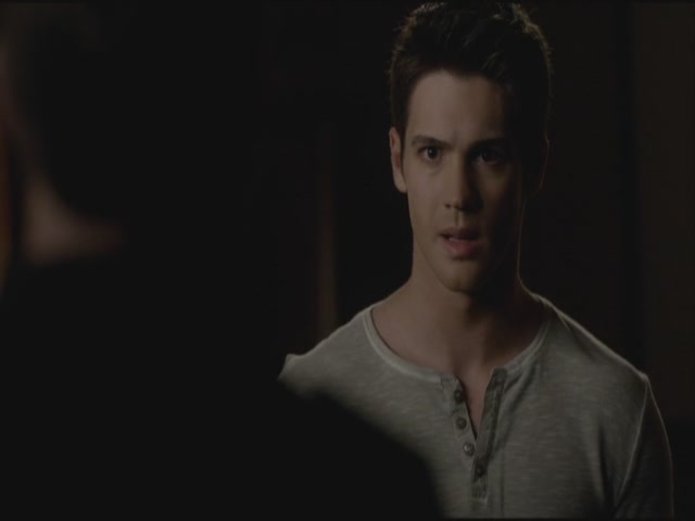 VampireDiariesWorld-dot-org-S3TVD_3x22TheDeparted2232.jpg