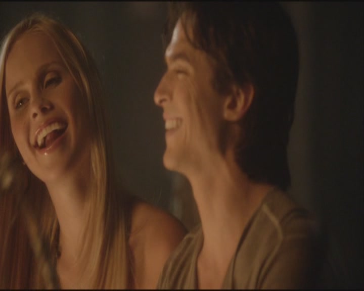 VampireDiariesWorld-dot-org-S3-SecondBite0127.jpg