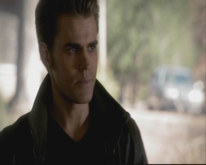 VampireDiariesWorld-dot-org-S3-StefansDescentIntoDarkness0052.jpg