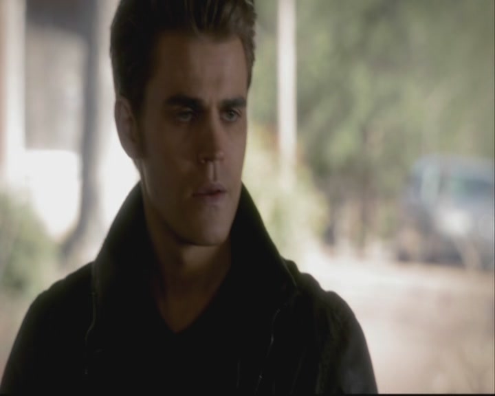 VampireDiariesWorld-dot-org-S3-StefansDescentIntoDarkness0053.jpg