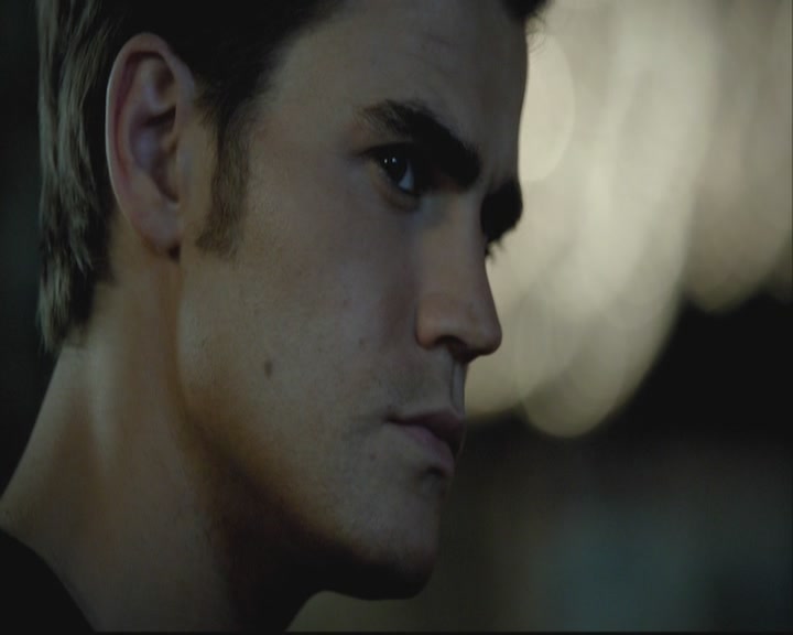 VampireDiariesWorld-dot-org-S3-StefansDescentIntoDarkness0288.jpg