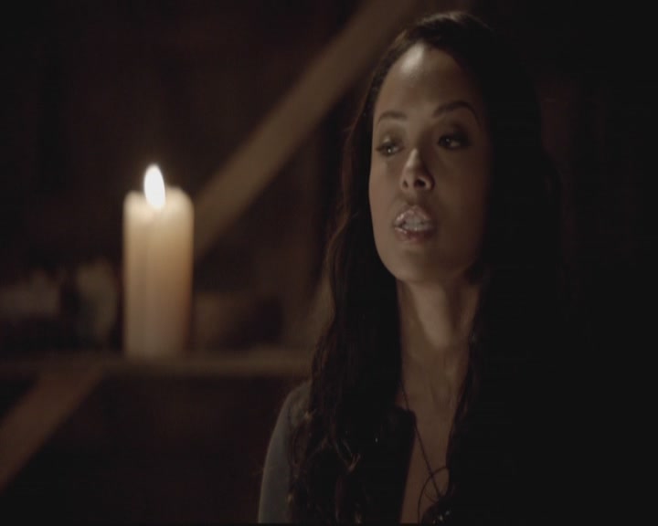 VampireDiariesWorld-dot-org-DeletedScenes-3x11OurTown0107.jpg