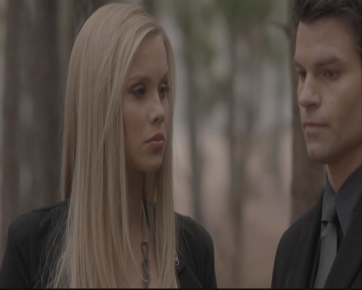 VampireDiariesWorld-dot-org-DeletedScenes-3x15AllMyChildren0010.jpg