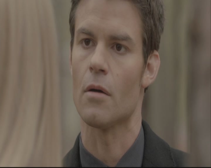 VampireDiariesWorld-dot-org-DeletedScenes-3x15AllMyChildren0033.jpg