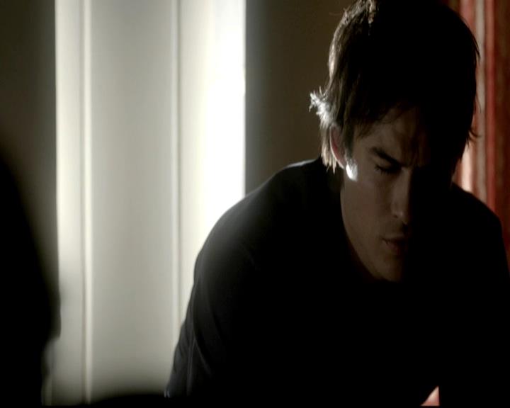 VampireDiariesWorld-dot-org_4x01GrowingPains0074.jpg