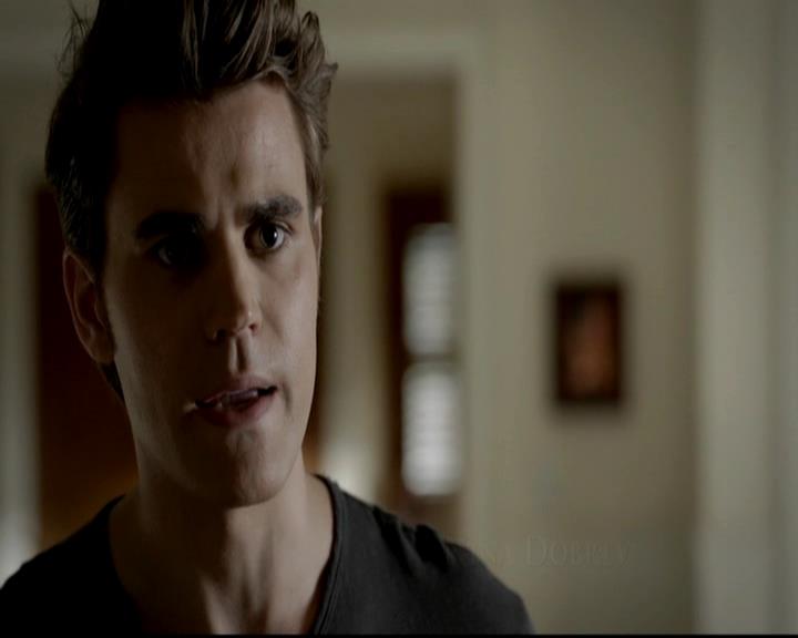 VampireDiariesWorld-dot-org_4x01GrowingPains0129.jpg