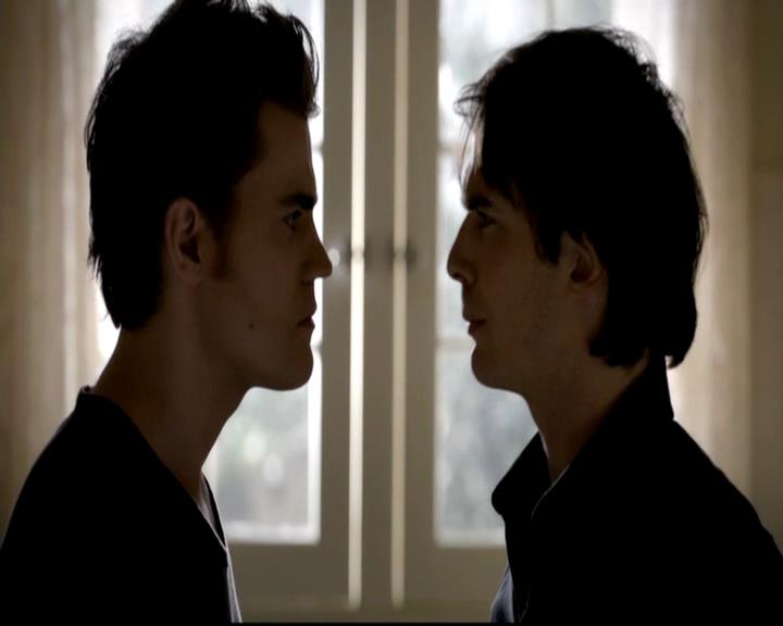 VampireDiariesWorld-dot-org_4x01GrowingPains0134.jpg