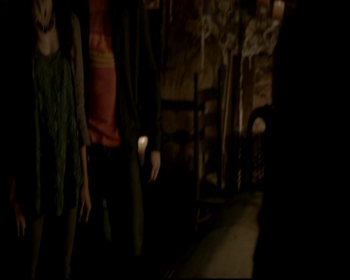 VampireDiariesWorld-dot-org_4x01GrowingPains1430.jpg