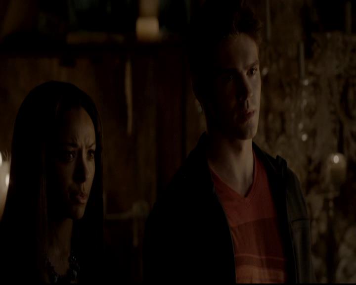 VampireDiariesWorld-dot-org_4x01GrowingPains1435.jpg