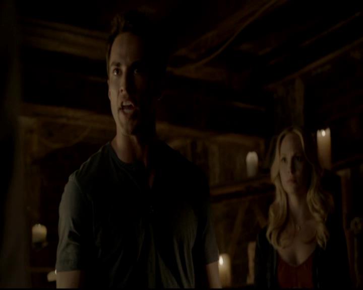 VampireDiariesWorld-dot-org_4x01GrowingPains1439.jpg