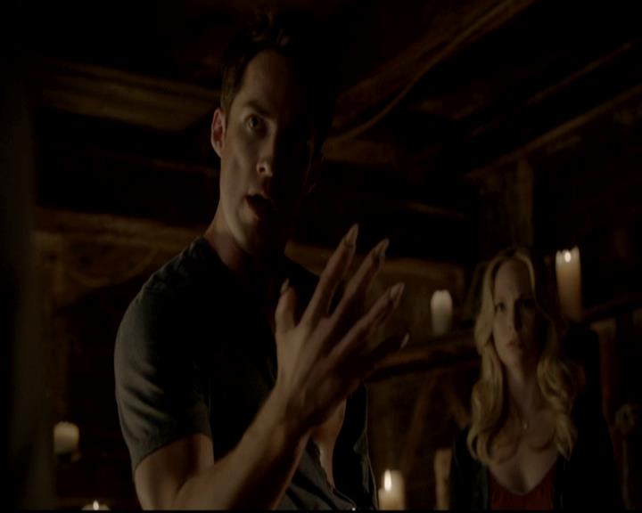 VampireDiariesWorld-dot-org_4x01GrowingPains1456.jpg