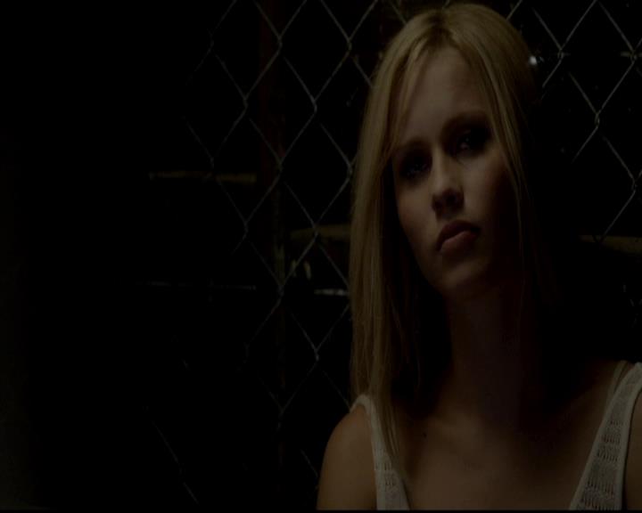 VampireDiariesWorld-dot-org_4x01GrowingPains1605.jpg