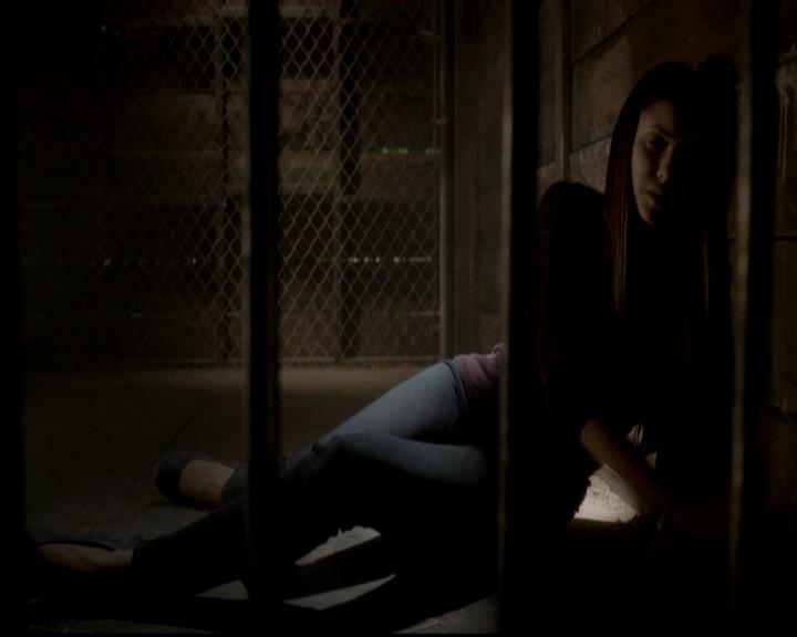 VampireDiariesWorld-dot-org_4x01GrowingPains1609.jpg