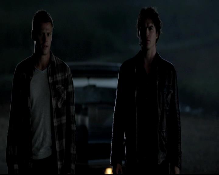 VampireDiariesWorld-dot-org_4x01GrowingPains1630.jpg